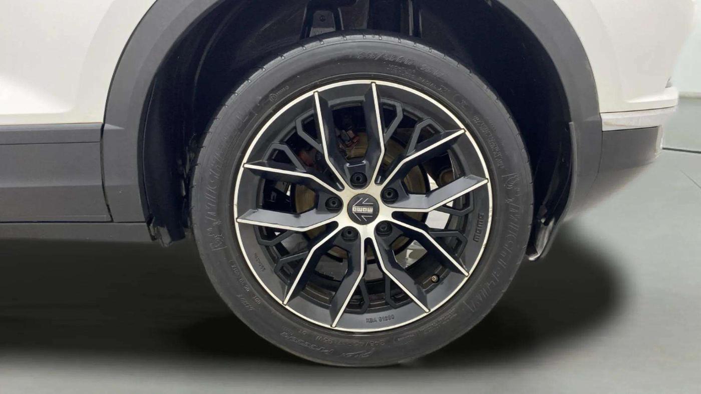 2019 Volkswagen T-ROC 1.5 TSI AT, Petrol, Automatic, 1,00,466 km, Left Rear Wheel