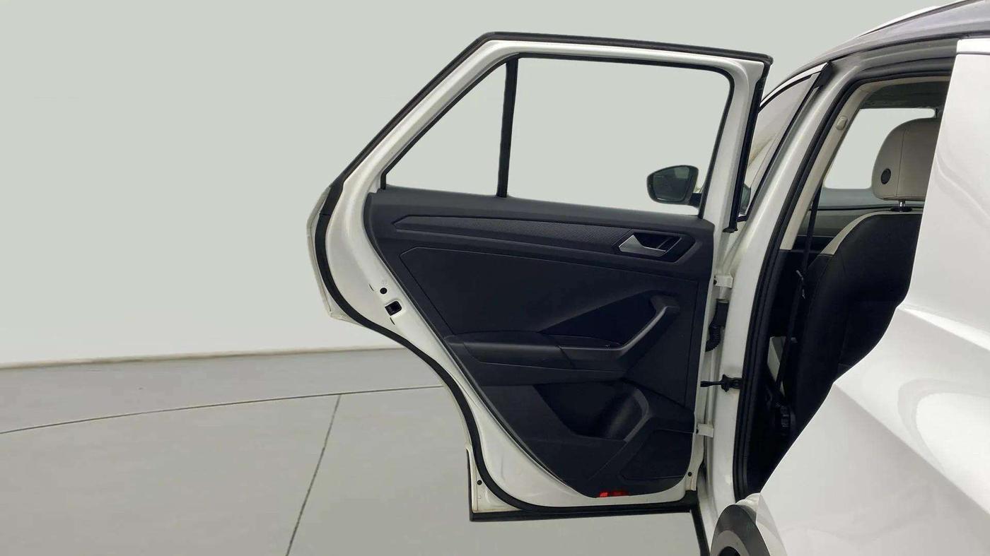 2019 Volkswagen T-ROC 1.5 TSI AT, Petrol, Automatic, 1,00,466 km, LHS Rear Door