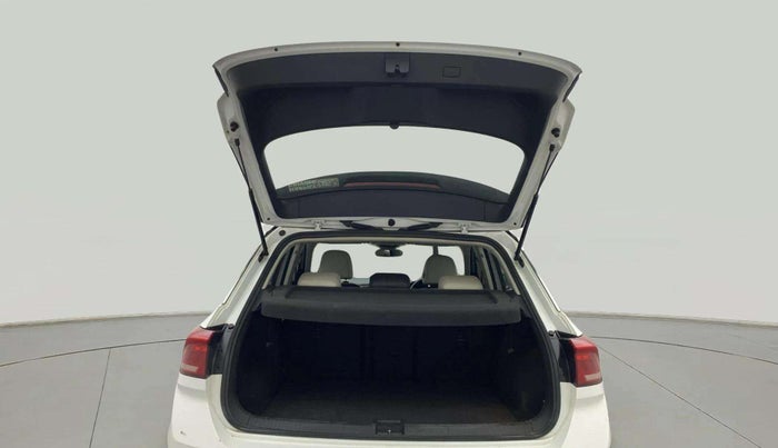 2019 Volkswagen T-ROC 1.5 TSI AT, Petrol, Automatic, 1,00,466 km, Boot Door Open