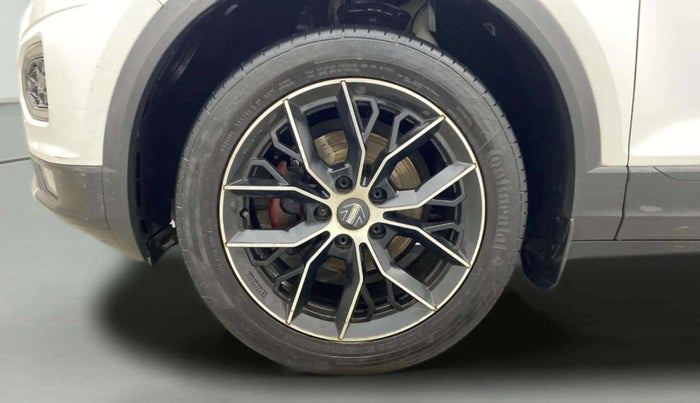 2019 Volkswagen T-ROC 1.5 TSI AT, Petrol, Automatic, 1,00,466 km, Left Front Wheel