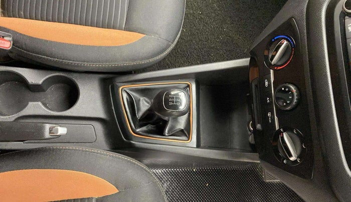 2015 Hyundai i20 Active 1.2 S, Petrol, Manual, 97,205 km, Gear Lever