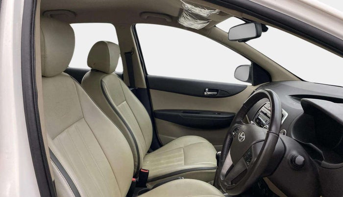 2012 Hyundai i20 ASTA 1.2, Petrol, Manual, 33,086 km, Right Side Front Door Cabin