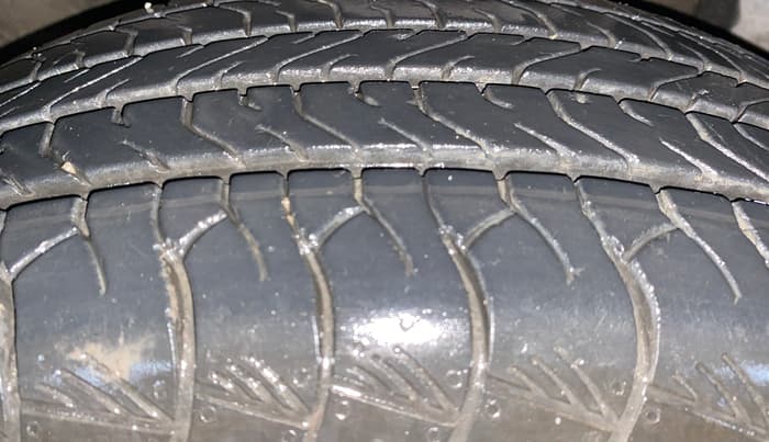 2023 Maruti Grand Vitara ZETA SMART HYBRID, Petrol, Manual, 38,489 km, Left Front Tyre Tread