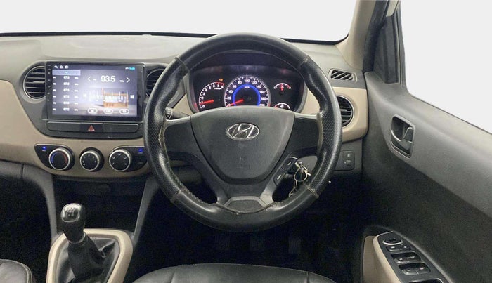 2016 Hyundai Grand i10 MAGNA 1.2 KAPPA VTVT, Petrol, Manual, 1,08,930 km, Steering Wheel Close Up