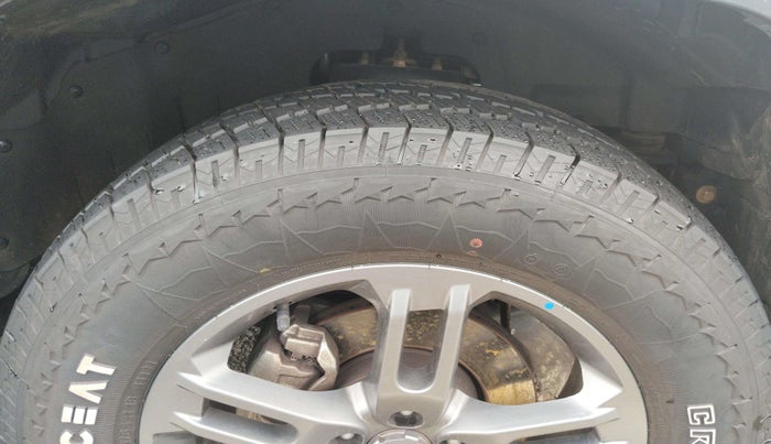 2023 Mahindra Thar LX D HT 2WD MT, Diesel, Manual, 49,278 km, Right Front Tyre Tread