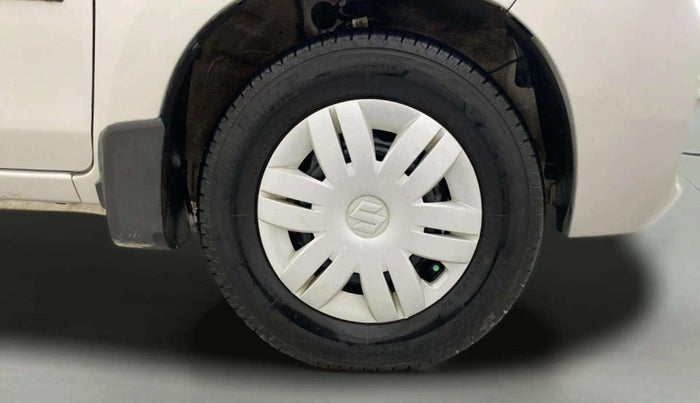 2021 Maruti Alto VXI, Petrol, Manual, 79,957 km, Right Front Wheel