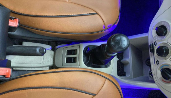 2021 Maruti Alto VXI, Petrol, Manual, 79,957 km, Gear Lever