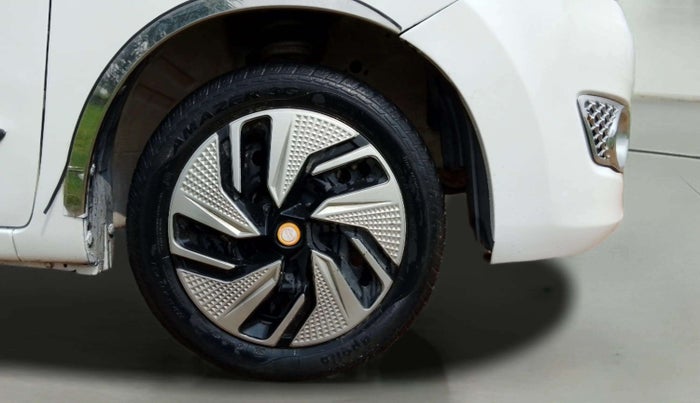 2014 Maruti Wagon R 1.0 VXI, Petrol, Manual, 36,829 km, Right Front Wheel