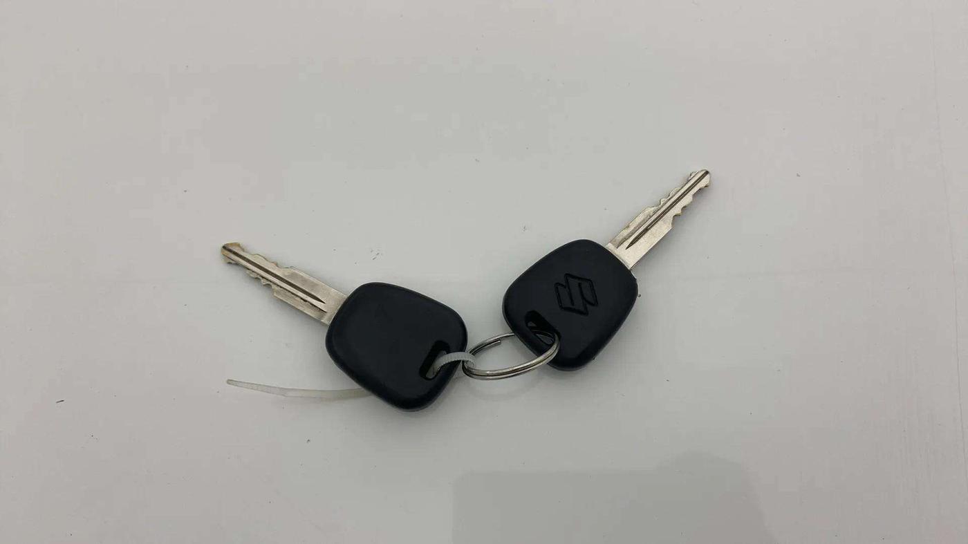 2019 Maruti Alto K10 VXI, Petrol, Manual, 29,209 km, Key Close Up