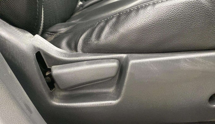 2019 Maruti Alto K10 VXI, Petrol, Manual, 29,209 km, Driver Side Adjustment Panel