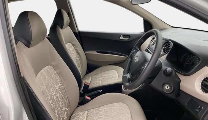 2015 Hyundai Xcent S 1.2, Petrol, Manual, 50,646 km, Right Side Front Door Cabin
