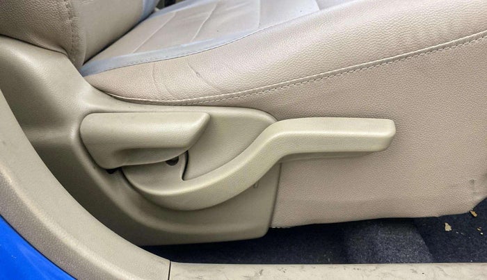 2013 Honda Brio S MT, Petrol, Manual, 86,933 km, Driver Side Adjustment Panel