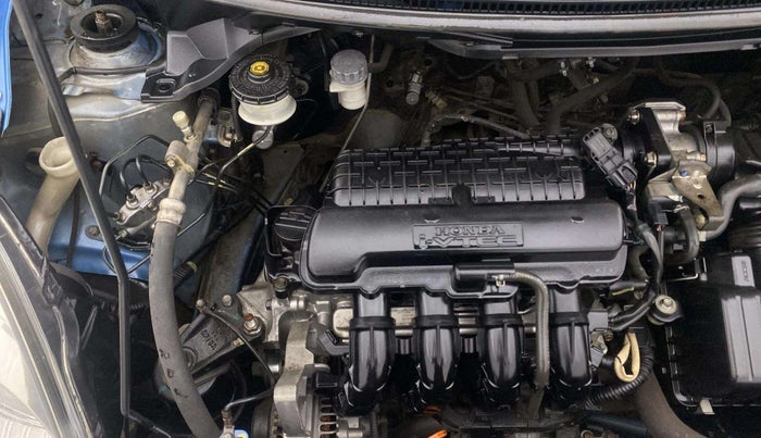 2013 Honda Brio S MT, Petrol, Manual, 86,933 km, Engine View - Right