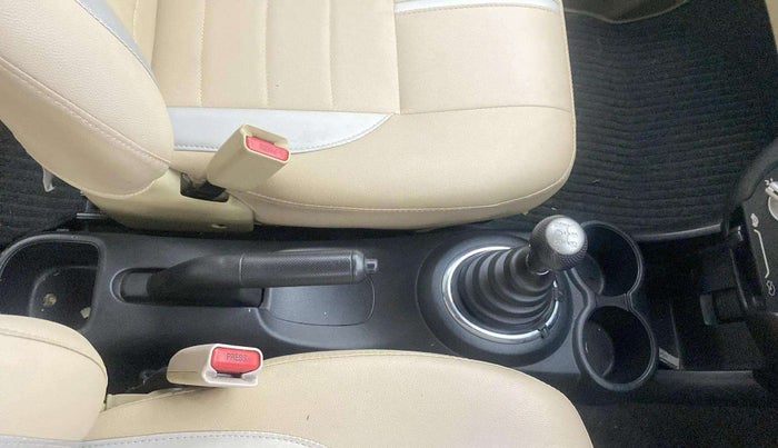 2013 Honda Brio S MT, Petrol, Manual, 86,933 km, Gear Lever