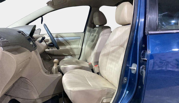 2016 Maruti Ertiga ZXI+, Petrol, Manual, 1,05,670 km, Right Side Front Door Cabin