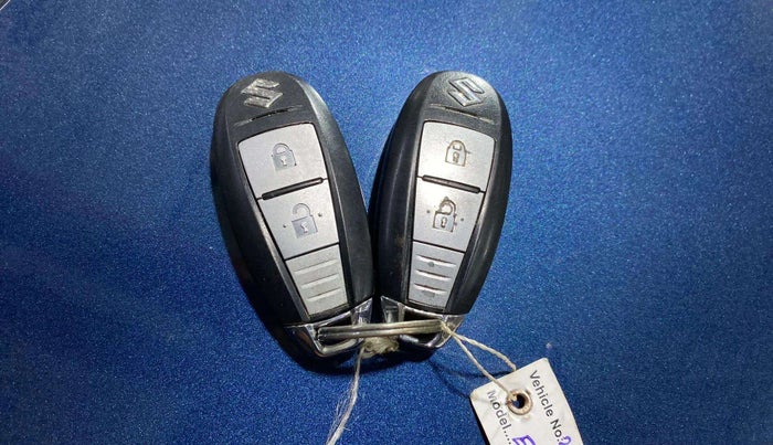 2016 Maruti Ertiga ZXI+, Petrol, Manual, 1,05,670 km, Key Close Up
