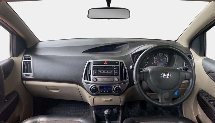 2014 Hyundai i20 MAGNA 1.2, Petrol, Manual, 89,432 km, Dashboard