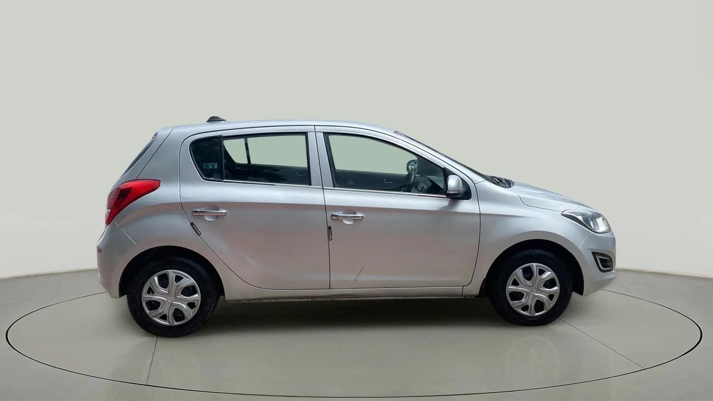 2014 Hyundai i20 MAGNA 1.2, Petrol, Manual, 89,432 km, Right Side View