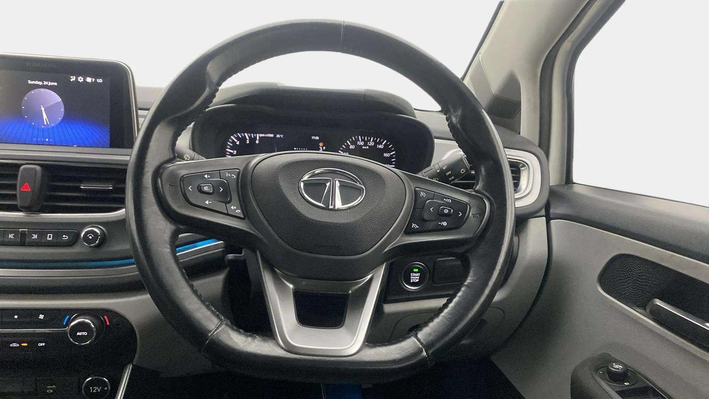 2021 Tata ALTROZ XZ DIESEL, Diesel, Manual, 52,032 km, Steering Wheel Close Up