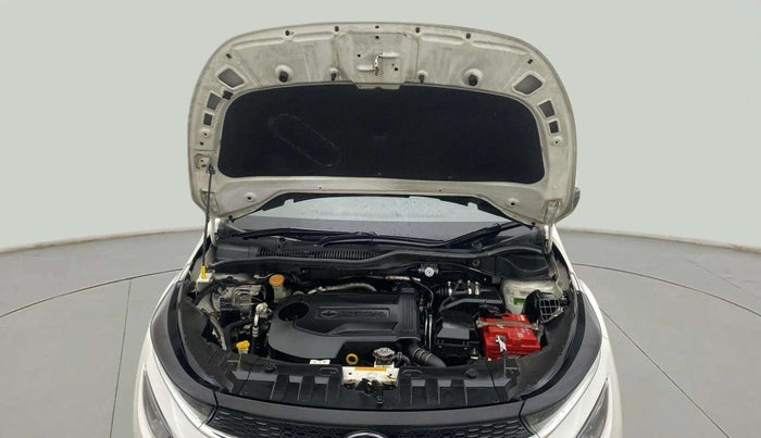 2021 Tata ALTROZ XZ DIESEL, Diesel, Manual, 51,712 km, Open Bonet