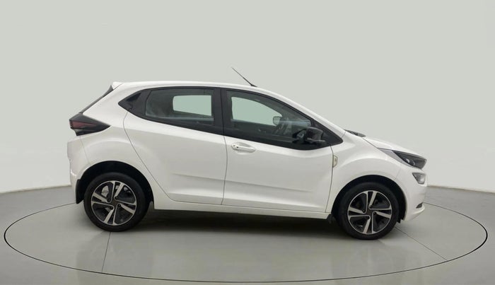 2021 Tata ALTROZ XZ DIESEL, Diesel, Manual, 51,712 km, Right Side View