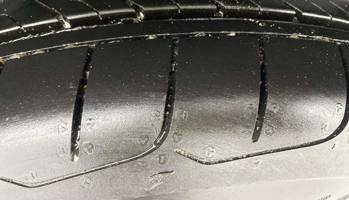 2019 MG HECTOR SHARP 1.5 DCT PETROL, Petrol, Automatic, 38,794 km, Right Rear Tyre Tread
