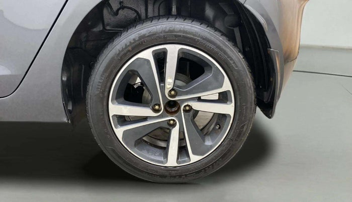 2021 Tata ALTROZ XZ PETROL, Petrol, Manual, 16,154 km, Left Rear Wheel