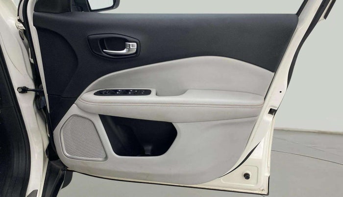 2019 Jeep Compass LIMITED 1.4 PETROL AT, Petrol, Automatic, 24,086 km, Driver Side Door Panels Control