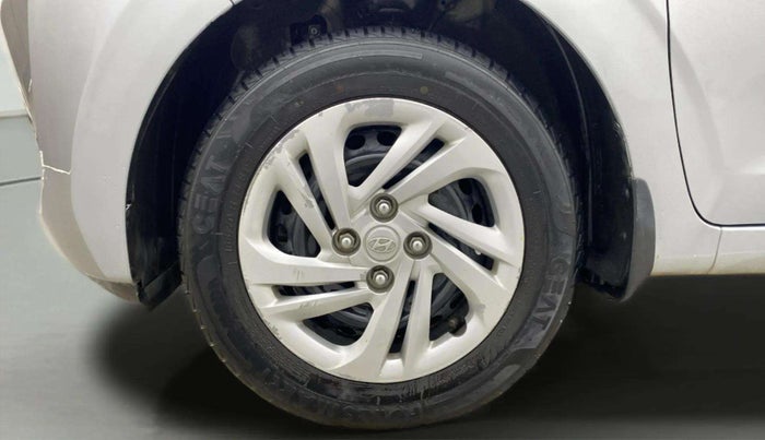 2019 Hyundai GRAND I10 NIOS MAGNA AMT 1.2 KAPPA VTVT, Petrol, Automatic, 34,017 km, Left Front Wheel