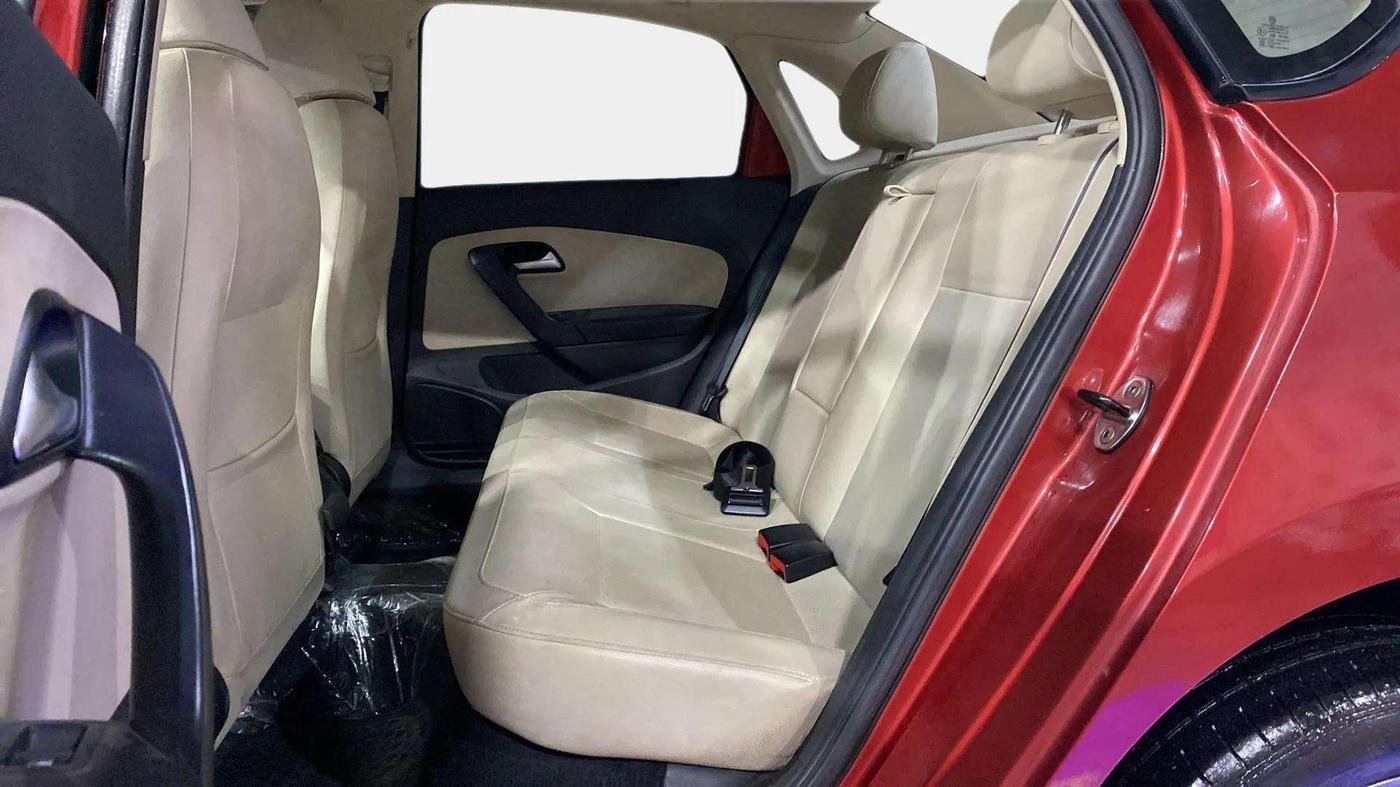 2019 Volkswagen Vento 1.2 TSI HIGHLINE PLUS AT, Petrol, Automatic, 83,259 km, Right Side Rear Door Cabin