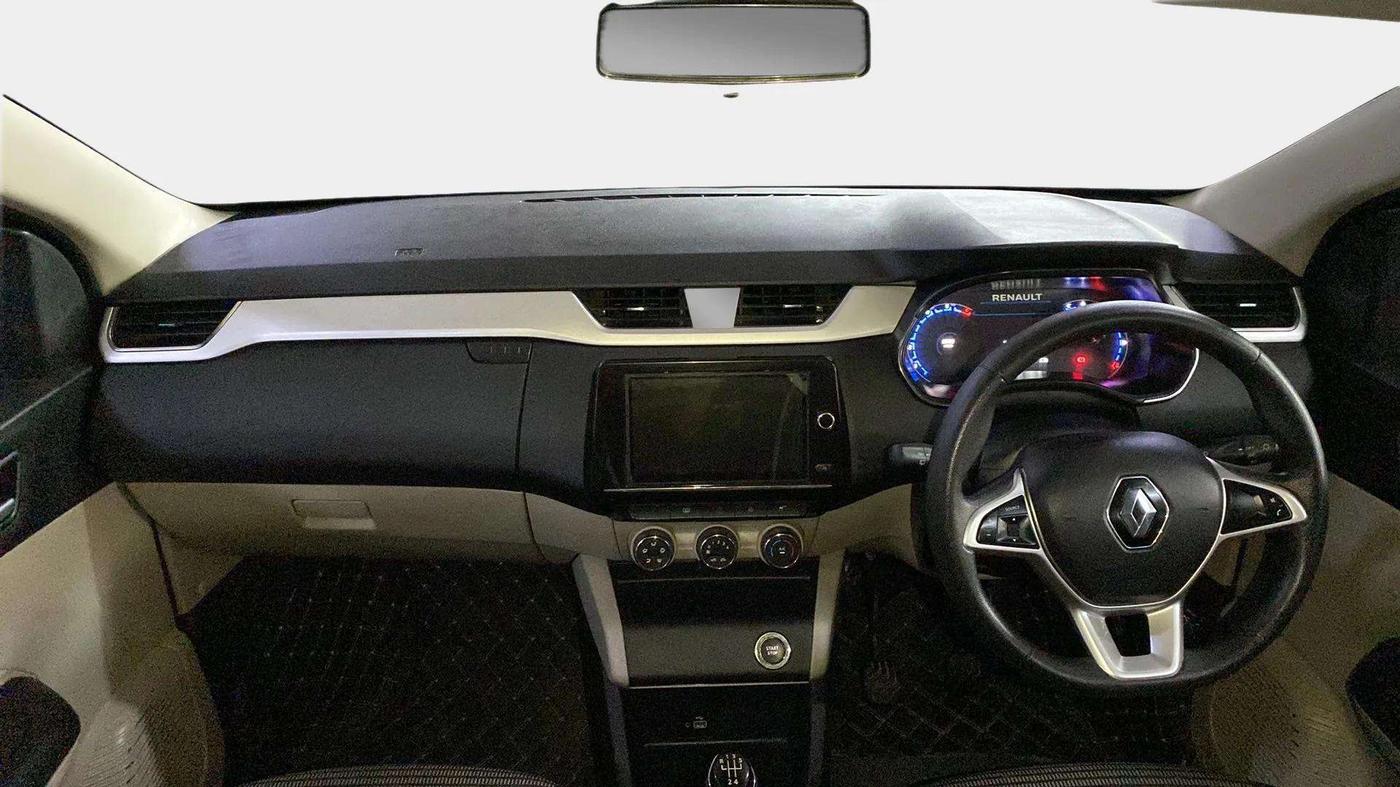 2023 Renault TRIBER RXZ, Petrol, Manual, 32,109 km, Dashboard