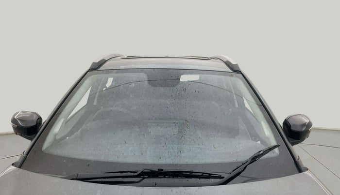 2024 Tata NEXON CREATIVE + SUNROOF AMT 1.5 DIESEL, Diesel, Automatic, 8,346 km, Front Windshield