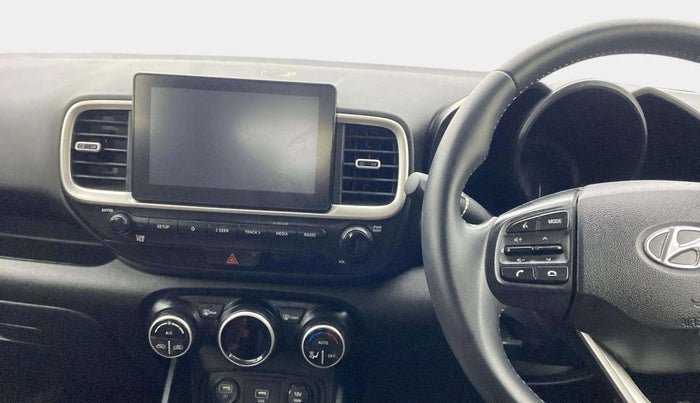 2020 Hyundai VENUE S+ 1.2, Petrol, Manual, 28,886 km, Air Conditioner