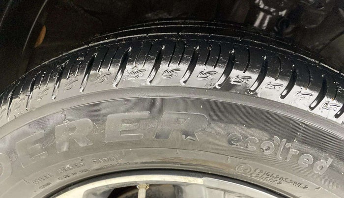 2020 Hyundai VENUE SX PLUS 1.0 TURBO DCT, Petrol, Automatic, 19,549 km, Right Front Tyre Tread