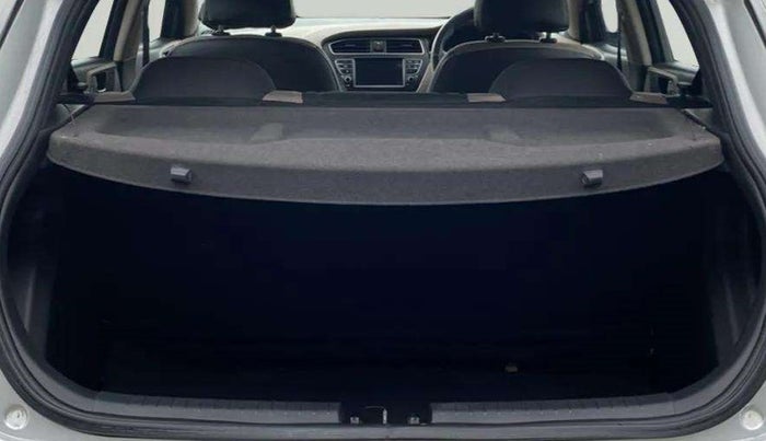 2018 Hyundai Elite i20 ASTA 1.2, Petrol, Manual, 52,094 km, Boot Open Zoomed View