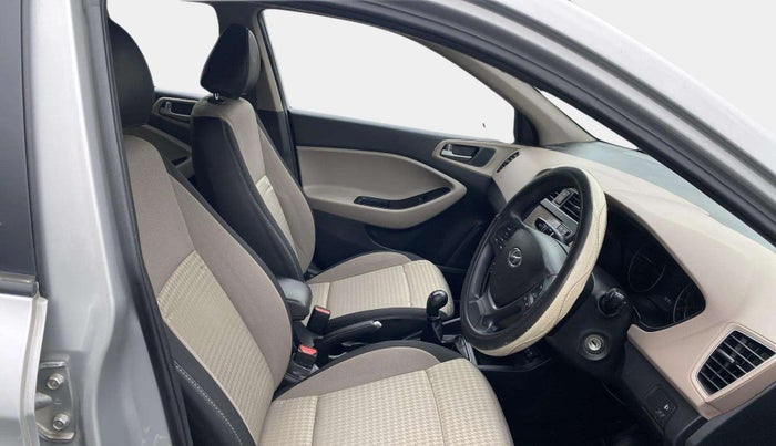 2018 Hyundai Elite i20 ASTA 1.2, Petrol, Manual, 52,094 km, Right Side Front Door Cabin