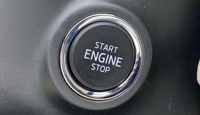 2022 Skoda SLAVIA STYLE 1.0L TSI AT, Petrol, Automatic, 59,497 km, Keyless Start/ Stop Button