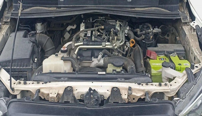 2019 Toyota Innova Crysta 2.4 GX 8 STR, Diesel, Manual, 1,42,982 km, Engine View