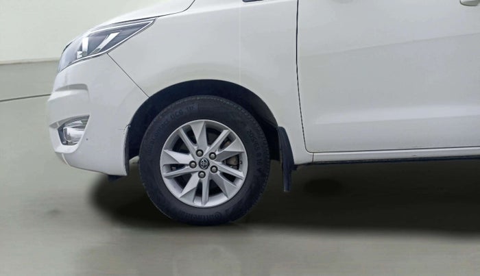 2019 Toyota Innova Crysta 2.4 GX 8 STR, Diesel, Manual, 1,42,982 km, Left Front Wheel
