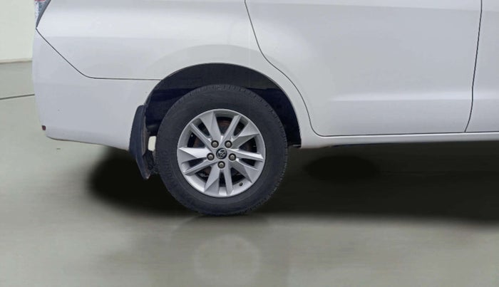 2019 Toyota Innova Crysta 2.4 GX 8 STR, Diesel, Manual, 1,42,982 km, Right Rear Wheel