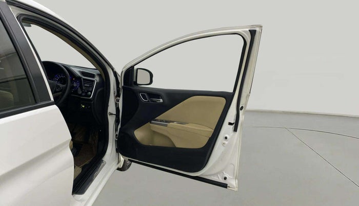 2018 Honda City 1.5L I-VTEC ZX CVT, CNG, Automatic, 1,10,088 km, RHS Front Door