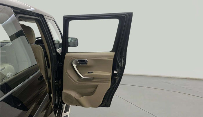2023 Mahindra BOLERO NEO N10 R, Diesel, Manual, 22,738 km, RHS Rear Door