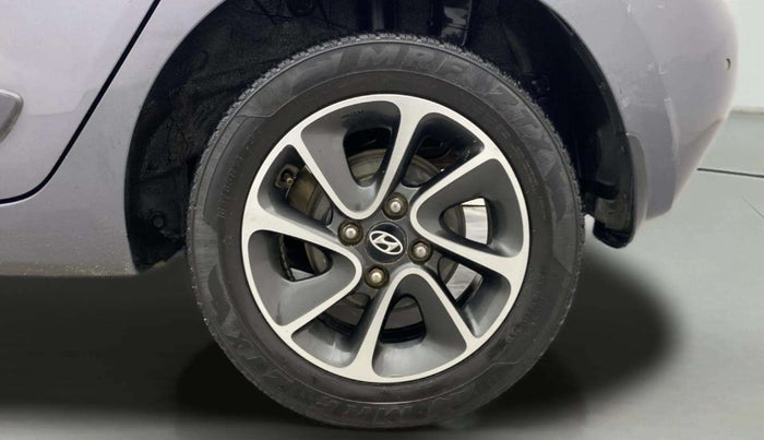 2017 Hyundai Grand i10 SPORTZ AT 1.2 KAPPA VTVT, Petrol, Automatic, 1,47,569 km, Left Rear Wheel