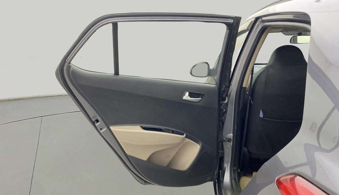 2017 Hyundai Grand i10 SPORTZ AT 1.2 KAPPA VTVT, Petrol, Automatic, 1,47,569 km, LHS Rear Door