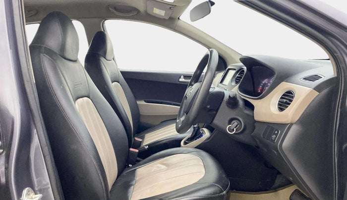 2017 Hyundai Grand i10 SPORTZ AT 1.2 KAPPA VTVT, Petrol, Automatic, 1,47,569 km, Right Side Front Door Cabin