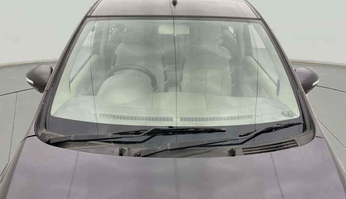 2014 Maruti Ertiga ZXI, Petrol, Manual, 76,539 km, Front Windshield