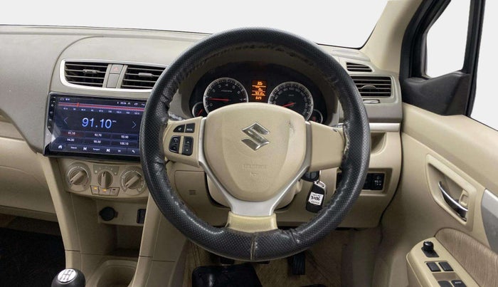2014 Maruti Ertiga ZXI, Petrol, Manual, 76,539 km, Steering Wheel Close Up
