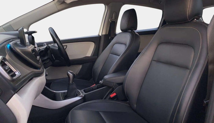 2022 Tata ALTROZ XZ PLUS PETROL, Petrol, Manual, 36,180 km, Right Side Front Door Cabin