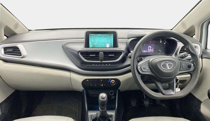2023 Tata ALTROZ XM PLUS CNG, CNG, Manual, 24,911 km, Dashboard