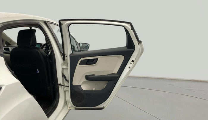 2023 Tata ALTROZ XM PLUS CNG, CNG, Manual, 24,911 km, RHS Rear Door